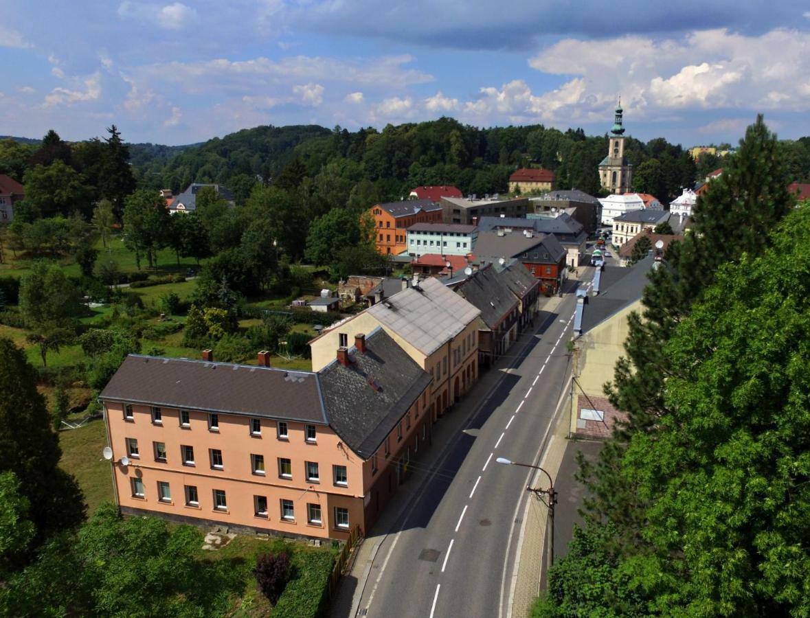 Bigtrip.Cz Apartments Krásná Lípa Buitenkant foto